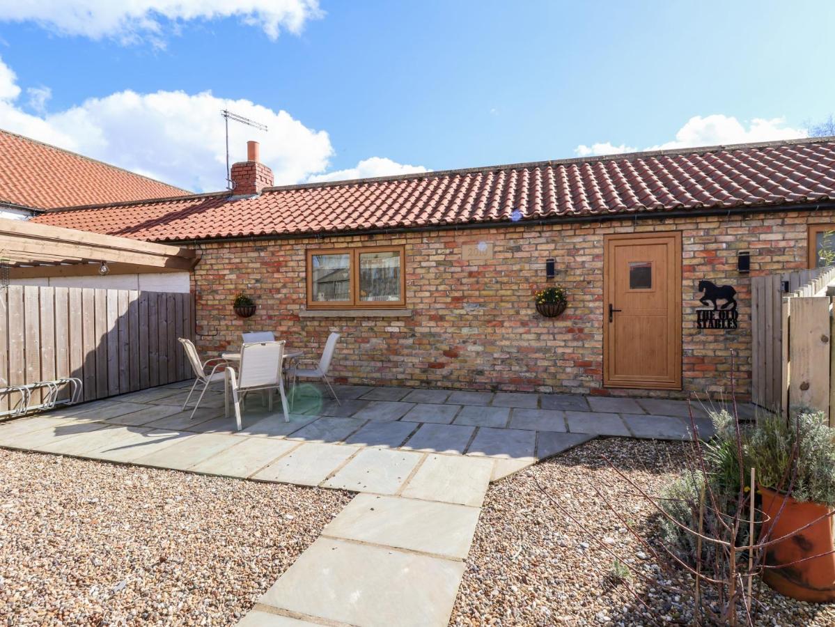 The Stables Villa Driffield Екстериор снимка