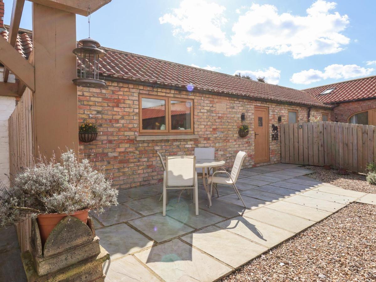 The Stables Villa Driffield Екстериор снимка