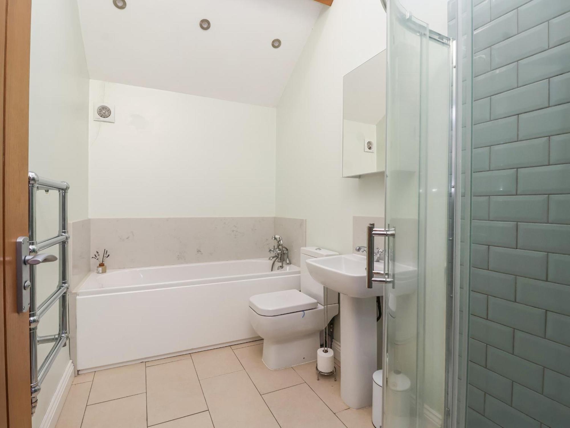 The Stables Villa Driffield Екстериор снимка